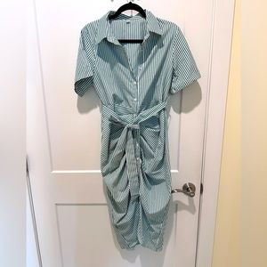 Midi stretch green and white stripes